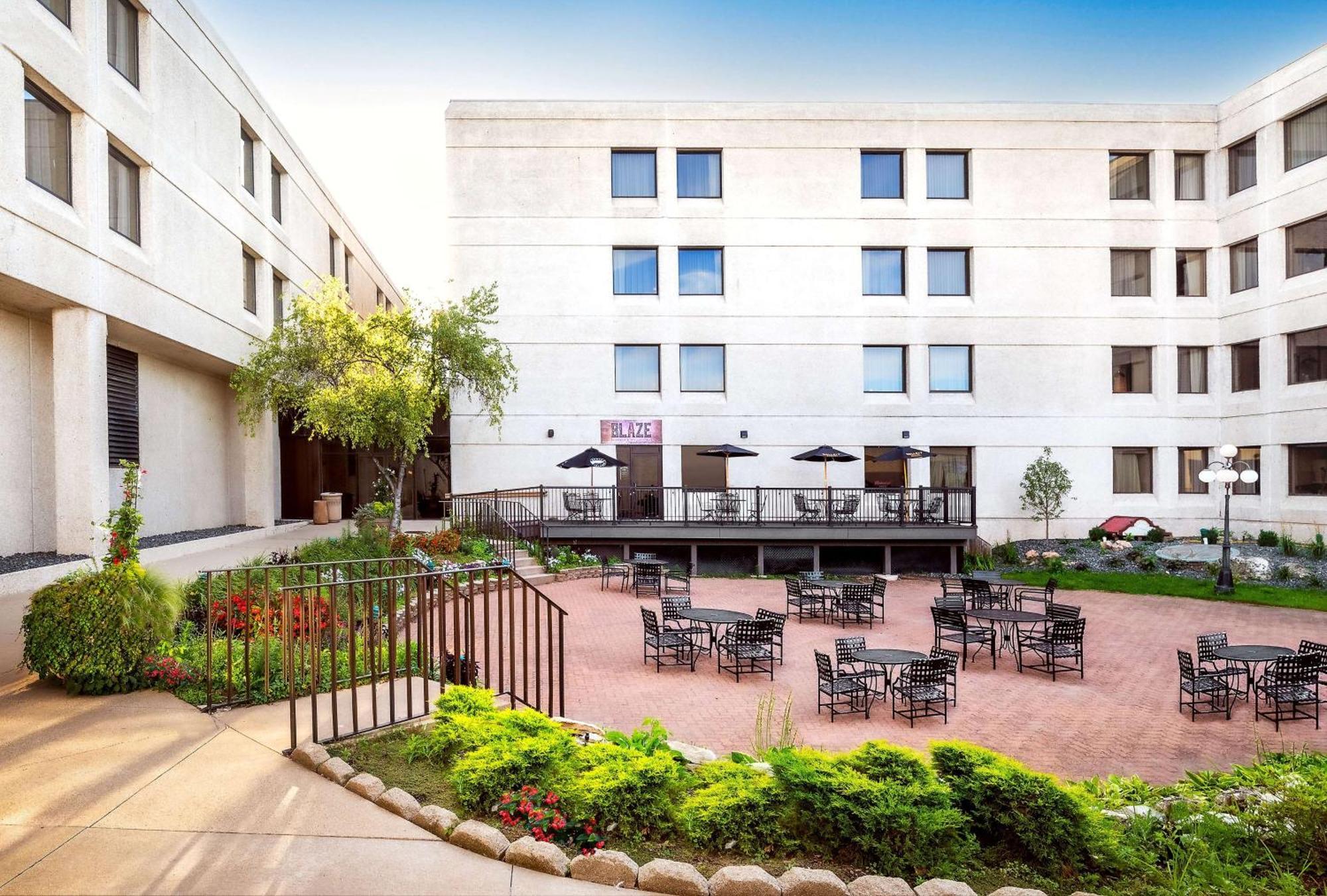 Hilton Appleton Paper Valley מראה חיצוני תמונה